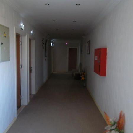 Konak Hotel Mut Extérieur photo