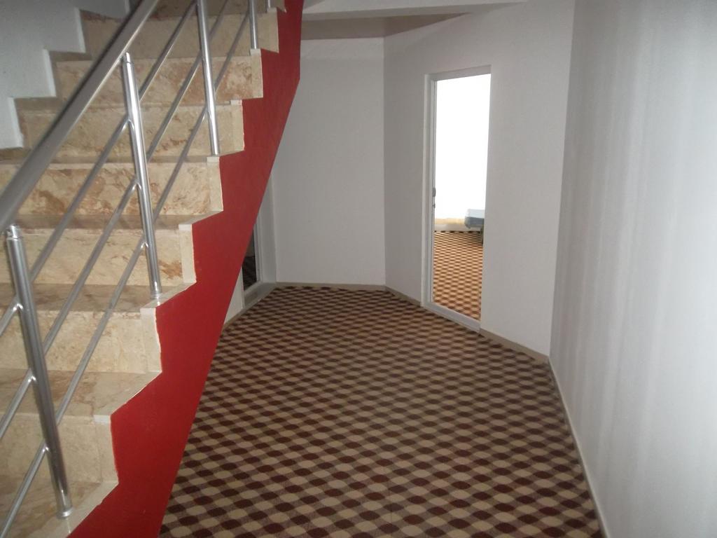 Konak Hotel Mut Extérieur photo