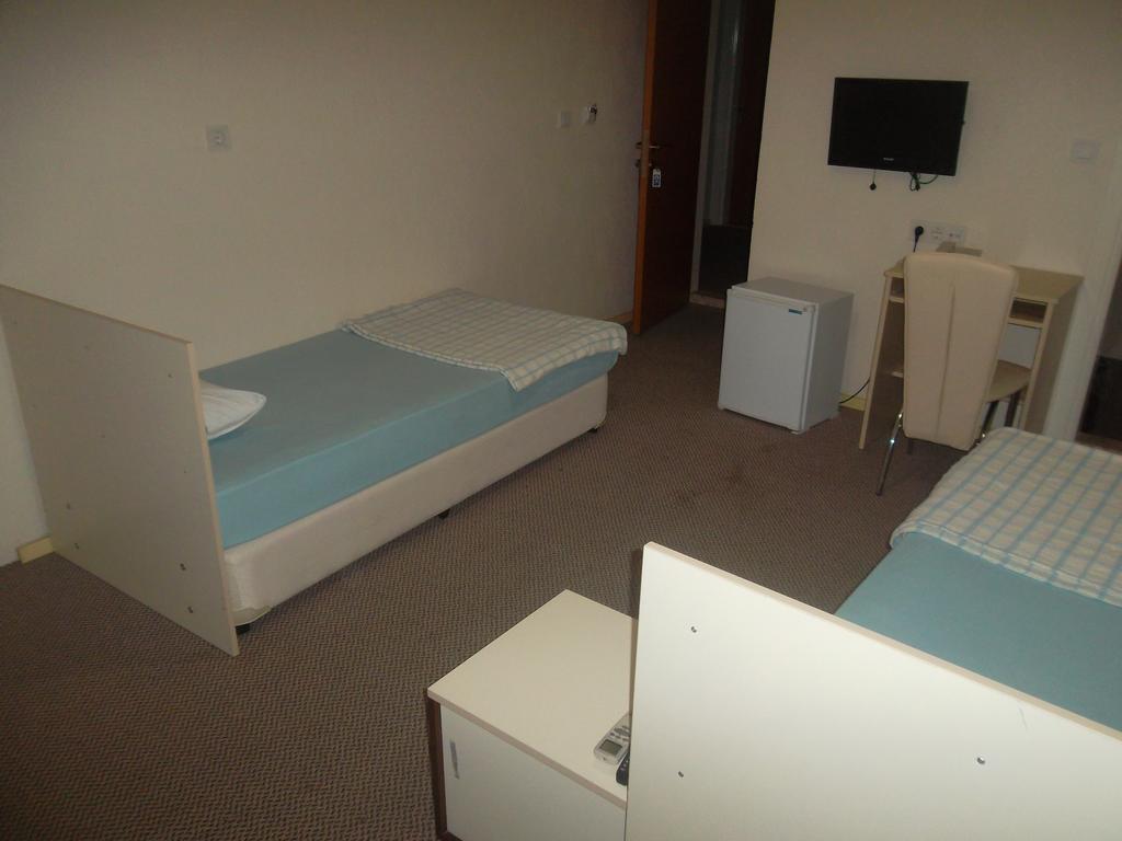 Konak Hotel Mut Extérieur photo