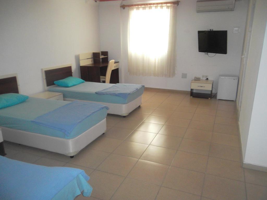 Konak Hotel Mut Extérieur photo