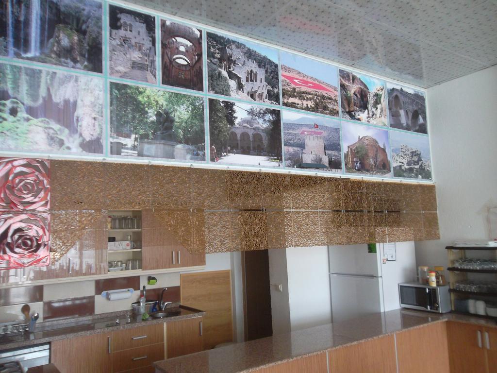 Konak Hotel Mut Extérieur photo