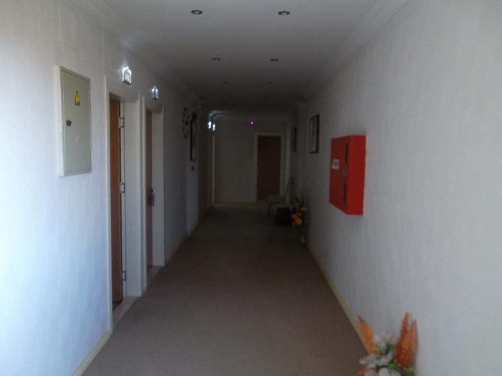 Konak Hotel Mut Extérieur photo