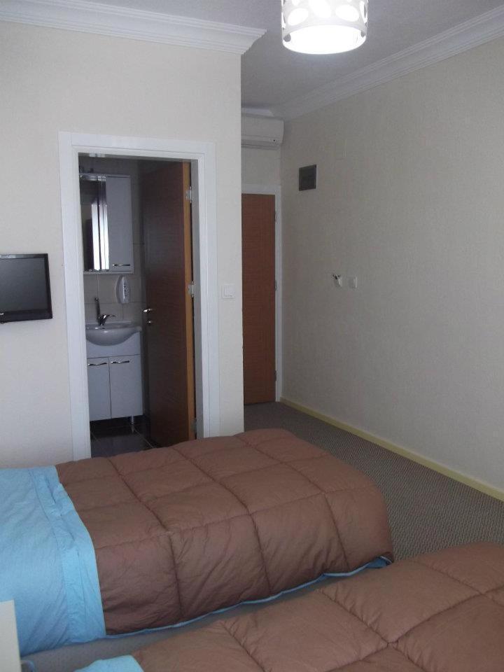 Konak Hotel Mut Extérieur photo